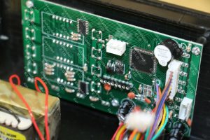 تکنولوژی ساخت پیشرفته برد به روش SMD و صنعتی